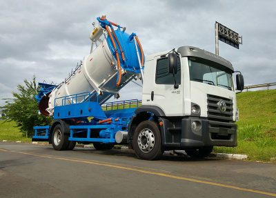 Utilizações Importantes de um Caminhão Pipa