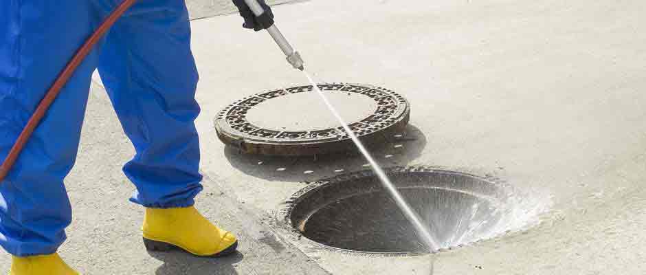 Desentupimento Através de Hidrojateamento