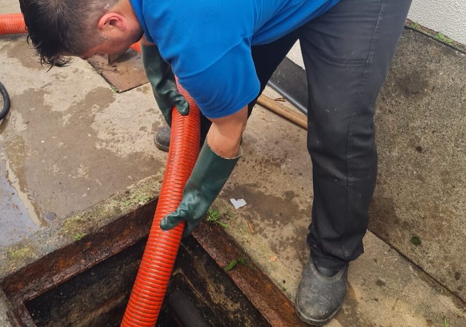 Limpeza de Caixa de Gordura Porto Alegre